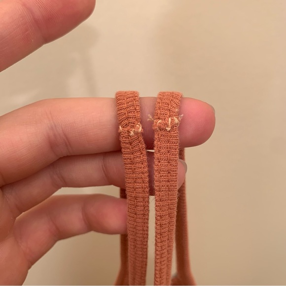 Levi’s Rust Lace Tank - Picture 11 of 15